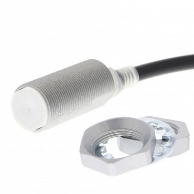 E2EQ-X11D218-T 2M OMS - Датчик индуктивный, латунь никелир., защита от сварки, M18, заподлицо, 11мм,
