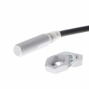 E2EQ-X3D18-T 2M OMS - Датчик индуктивный, латунь никелир., защита от сварки, M8, заподлицо, 3мм, DC