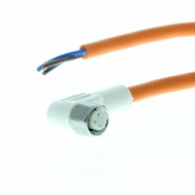 Кабель датчика, разъем угловой М08 нерж., PVC, 3 контакта, 10 м -- Lumberg Y92E-S08PVC3A10M-L