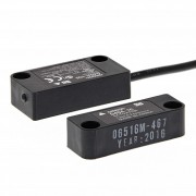 D40A-1C5 - Бесконтактный дверной выключатель безопасности, кабель 5 м